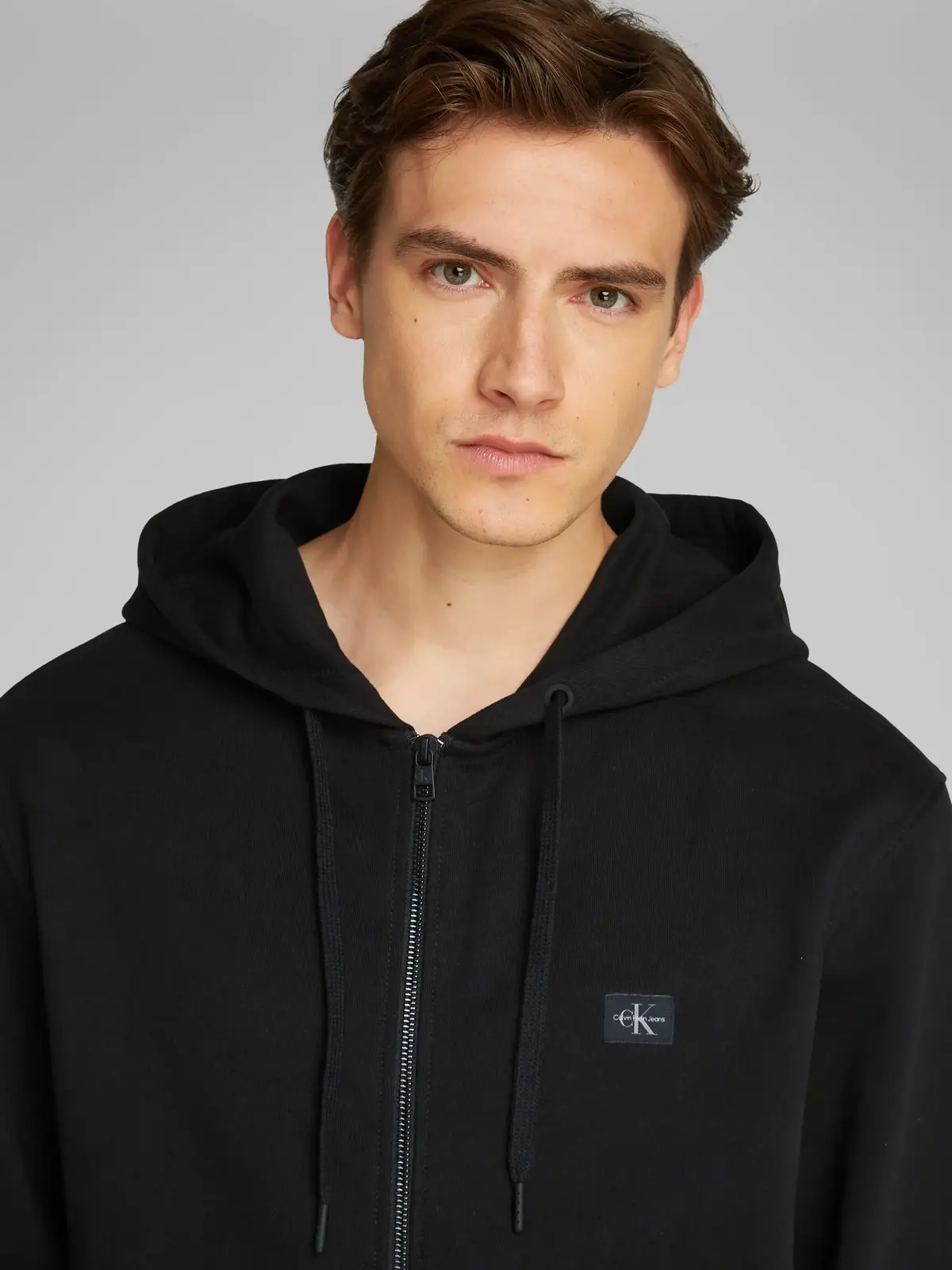 WOVEN LABEL ZIP THRO, BEH