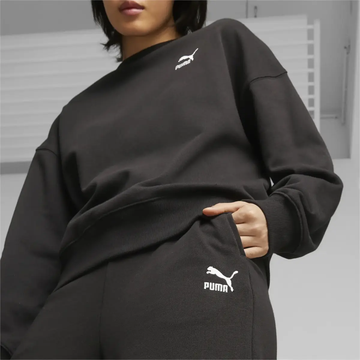 Puma CLASSICS Relaxed Sweatpants Siyah Kadın Eşofman Altı