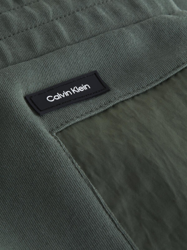 Calvin Klein MIX MEDIA JOGGER Erkek Yeşil Eşofman Altı