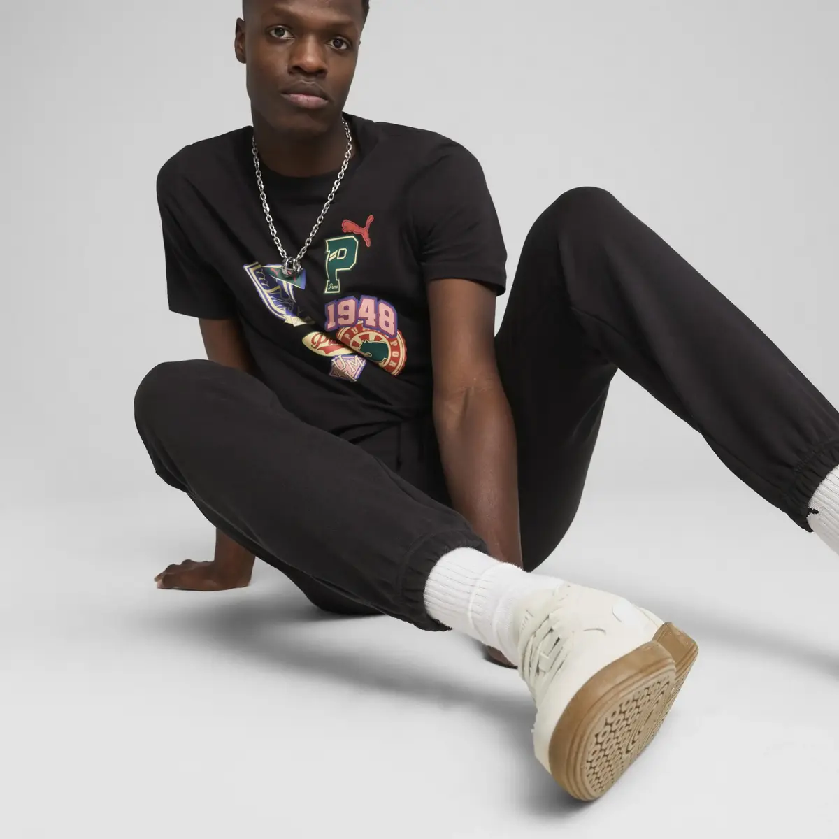 PUMA WARDROBE ESS Graphic Pants Siyah Erkek Eşofman Altı