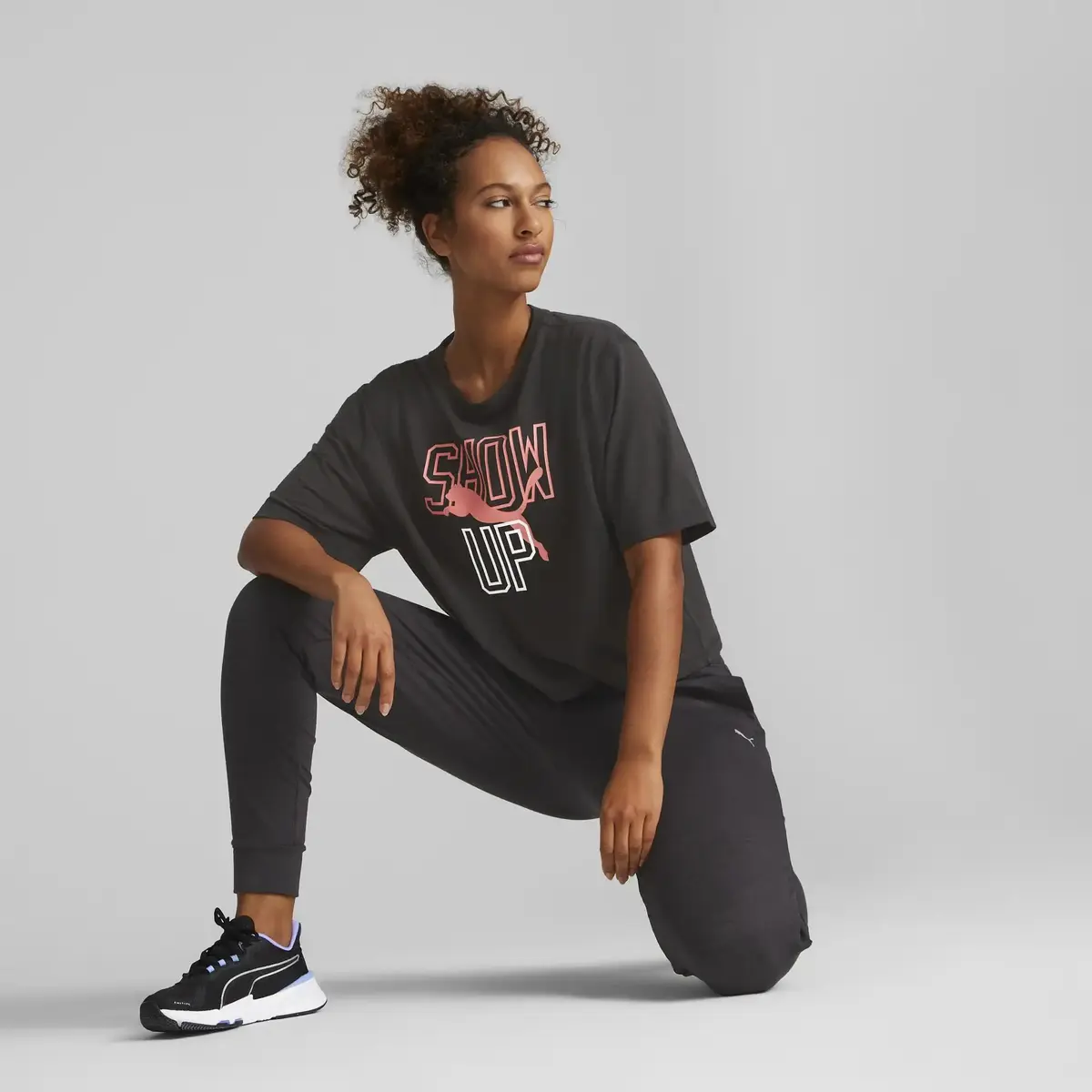 Puma WOMENS GRAPHIC BOXY CROP TEE Siyah Kadın Tank / Kolsuz Üst