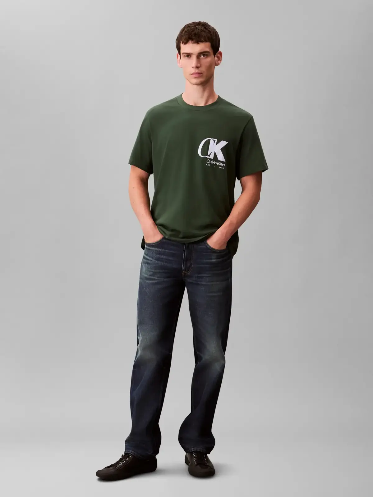Calvin Klein SS 20S EU CK OVERLAP Yeşil Erkek Tişört