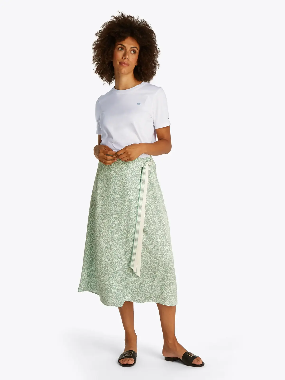 REG CONTRAST FLAG SS, YCF