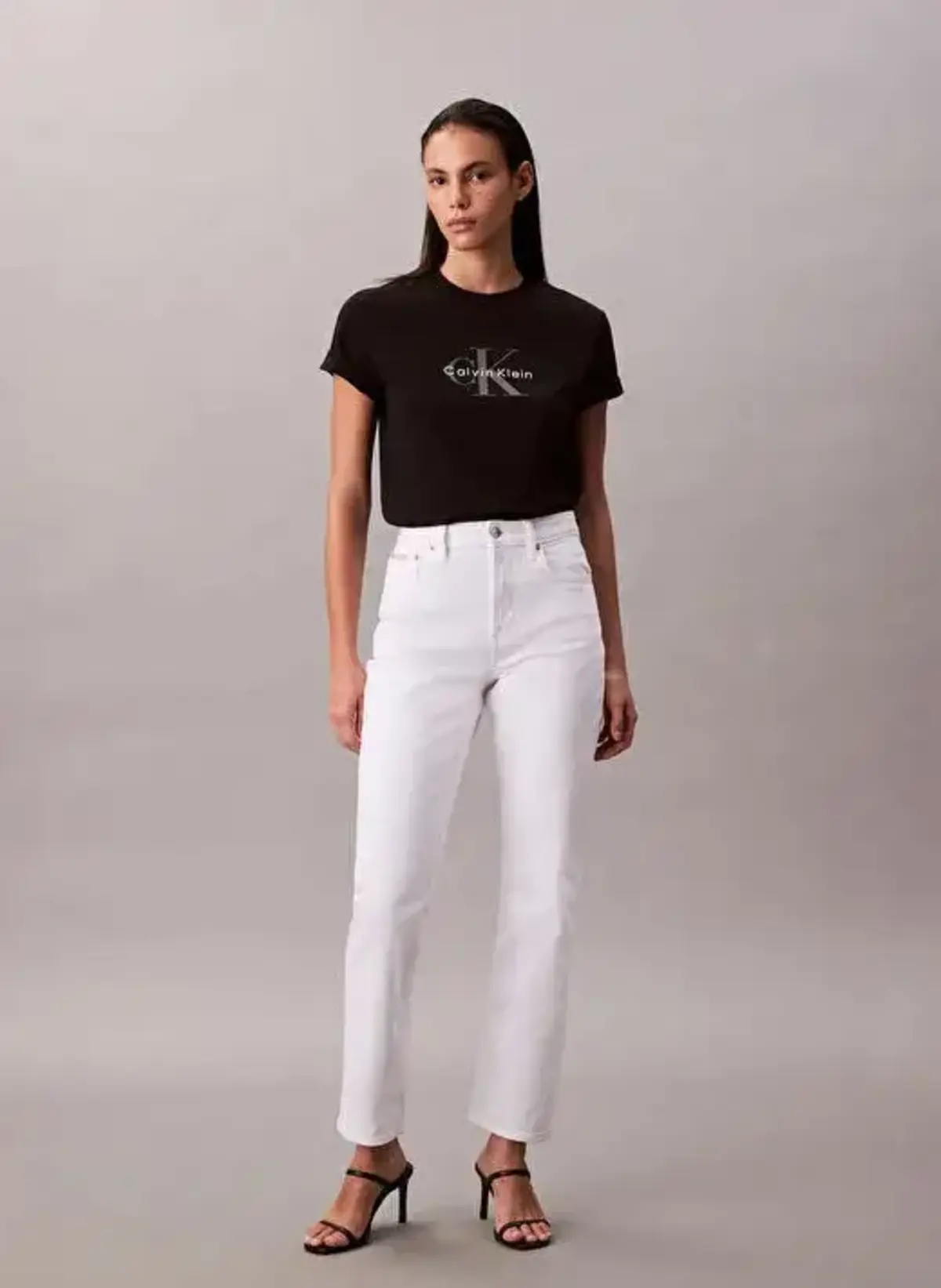 Calvin Klein HERO SS CLASSIC MONOLOGO CNECK T Siyah Kadın Tişört