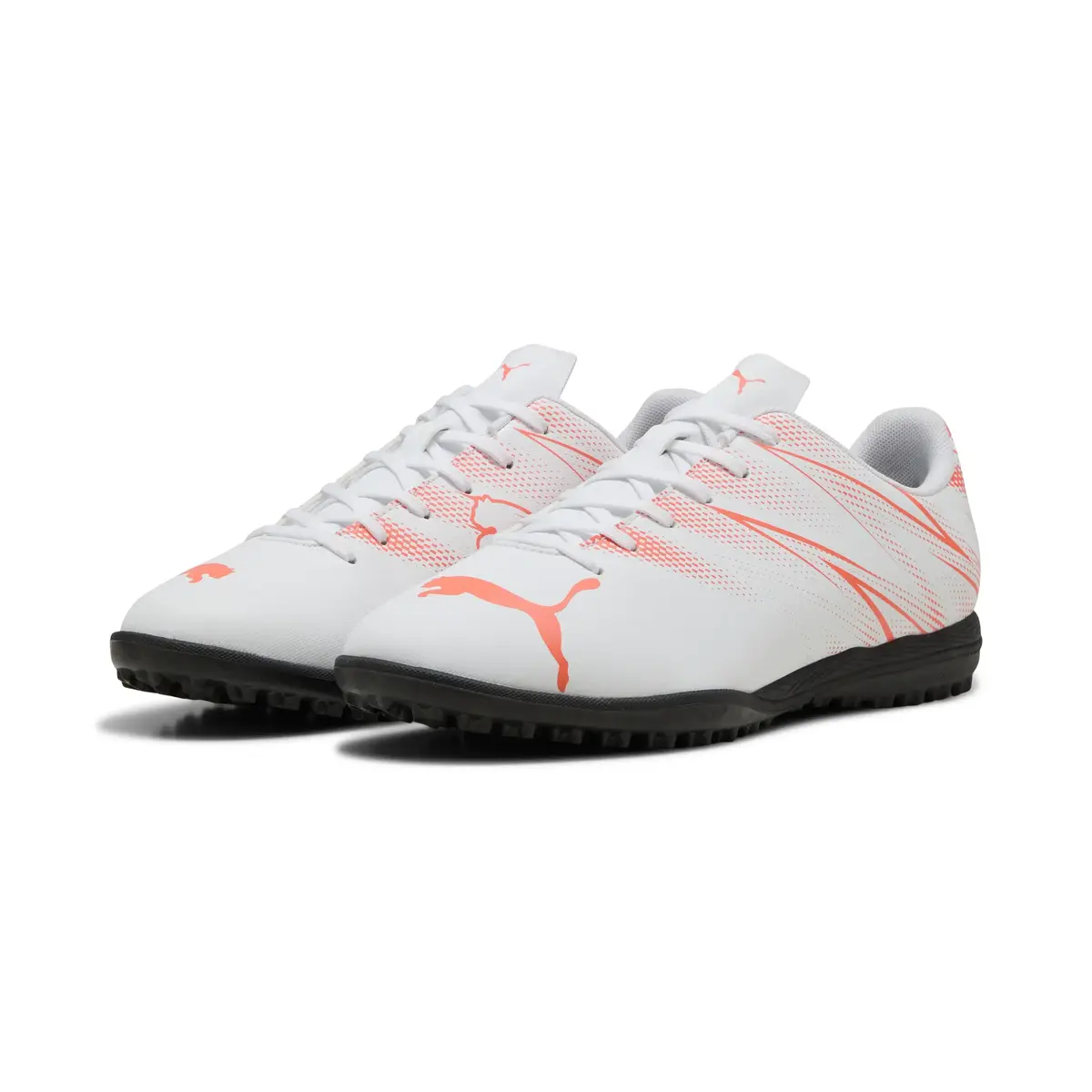 PUMA ATTACANTO TT Beyaz Erkek Krampon