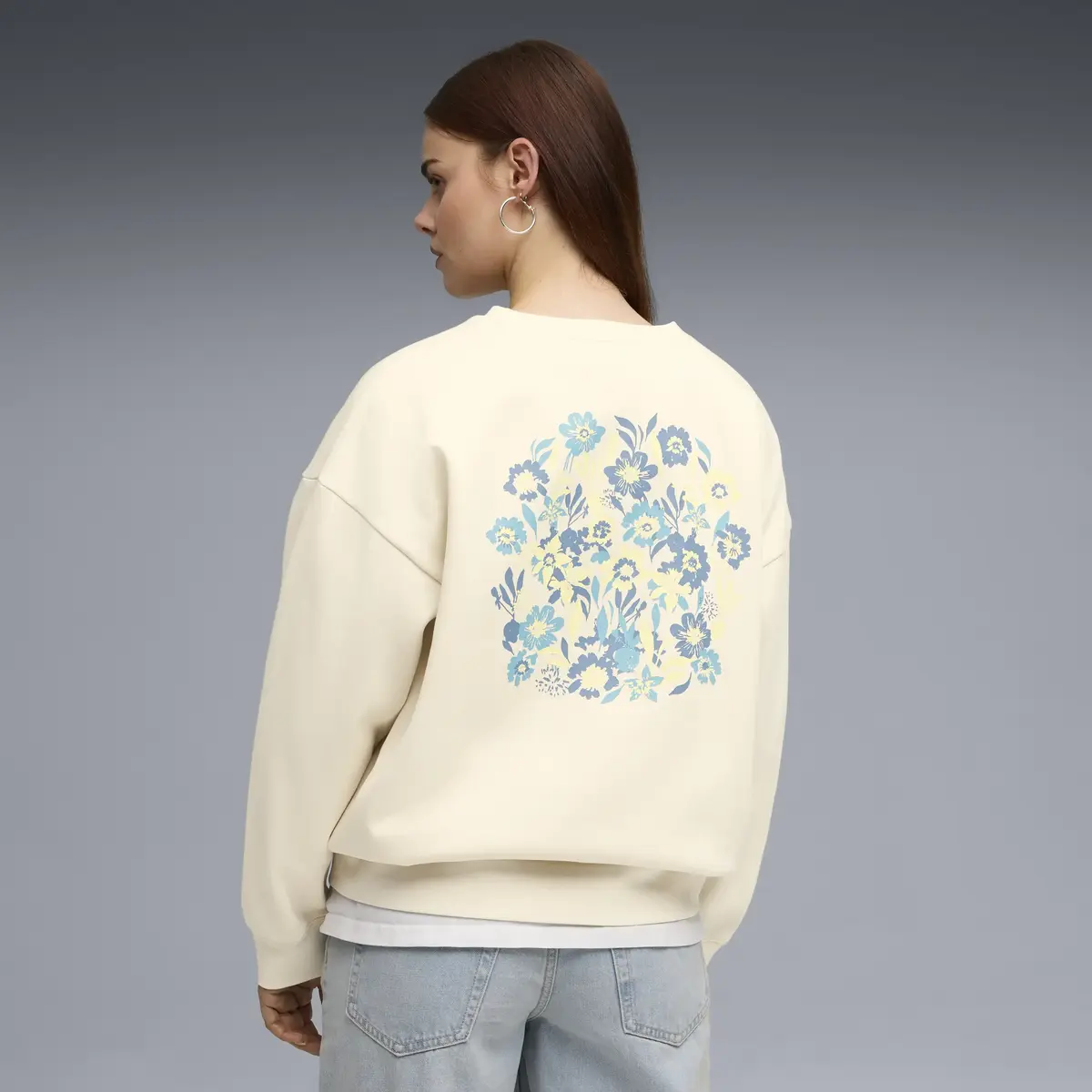 Puma ESS NATURE 2.0 Crew Beyaz Kadın Sweatshirt