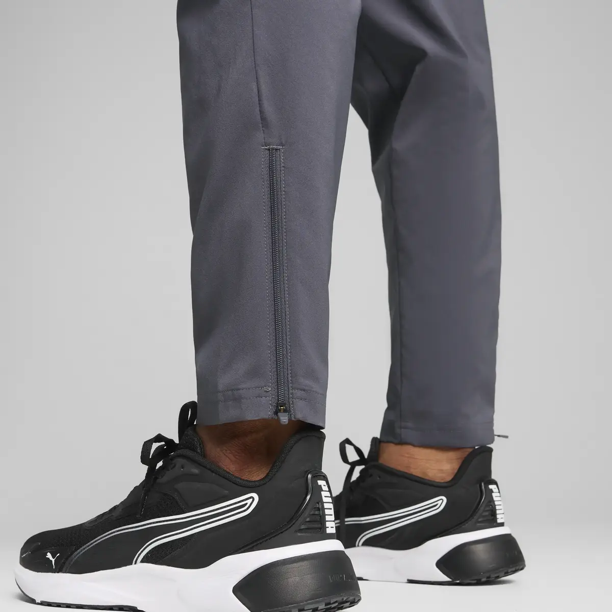 PUMA TAD ESS Woven Tapered Pant Gri Erkek Şort