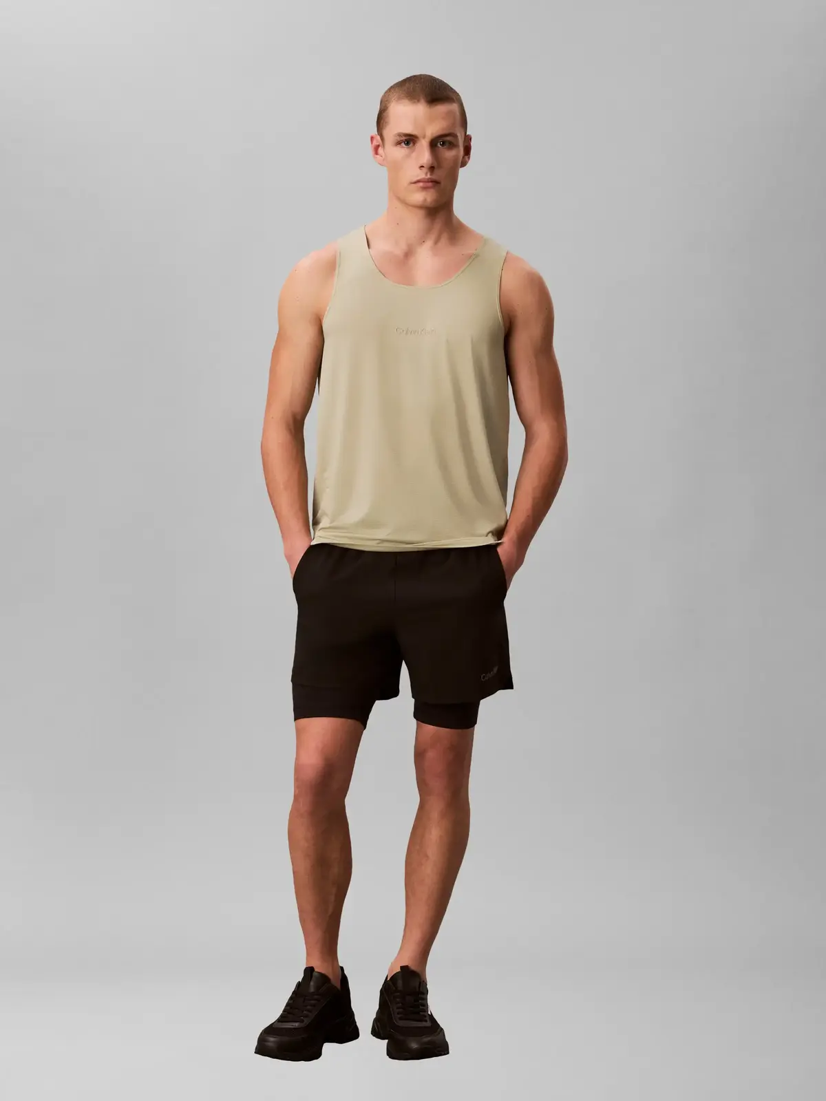 WOVEN 2-IN-1 SHORT, UB1