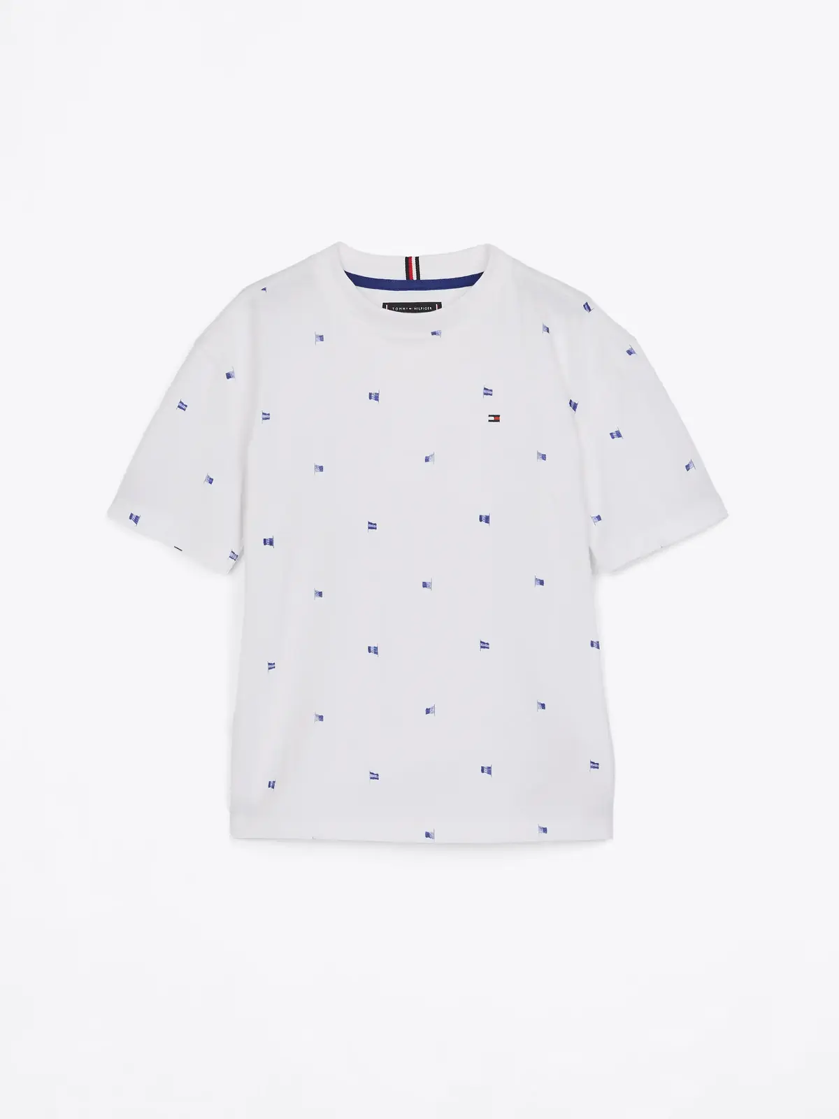 Tommy Hilfiger AOP WAVING FLAG TEE, 0K4 Beyaz Erkek Çocuk  T-Shirt & Polo