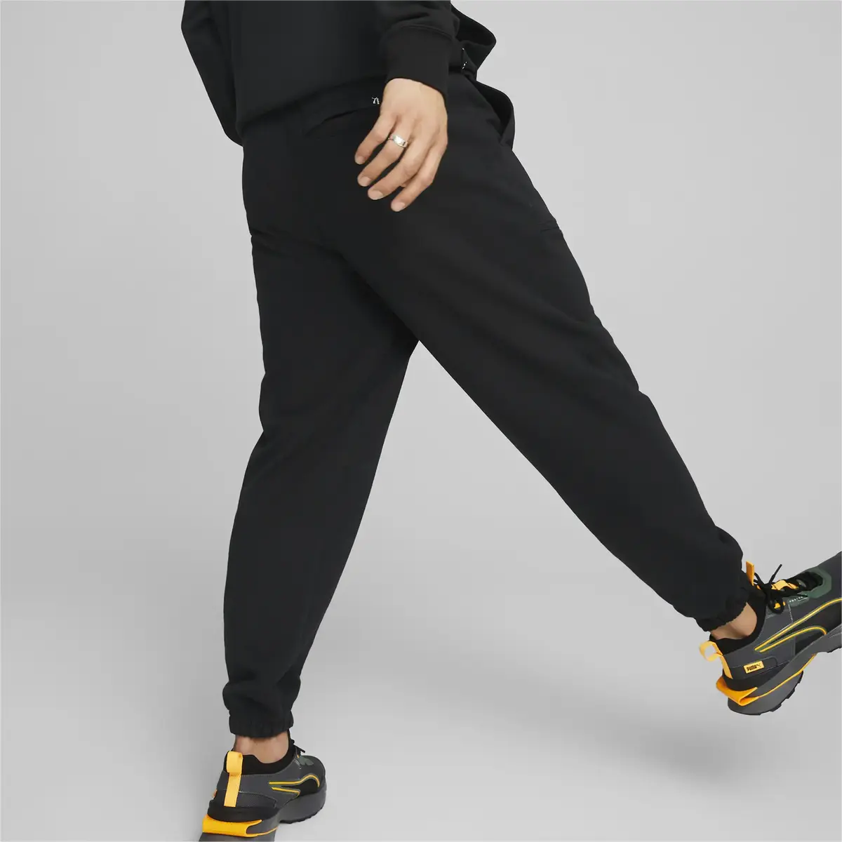 Puma Downtown Sweatpants TR Puma Black Siyah Erkek Eşofman Altı