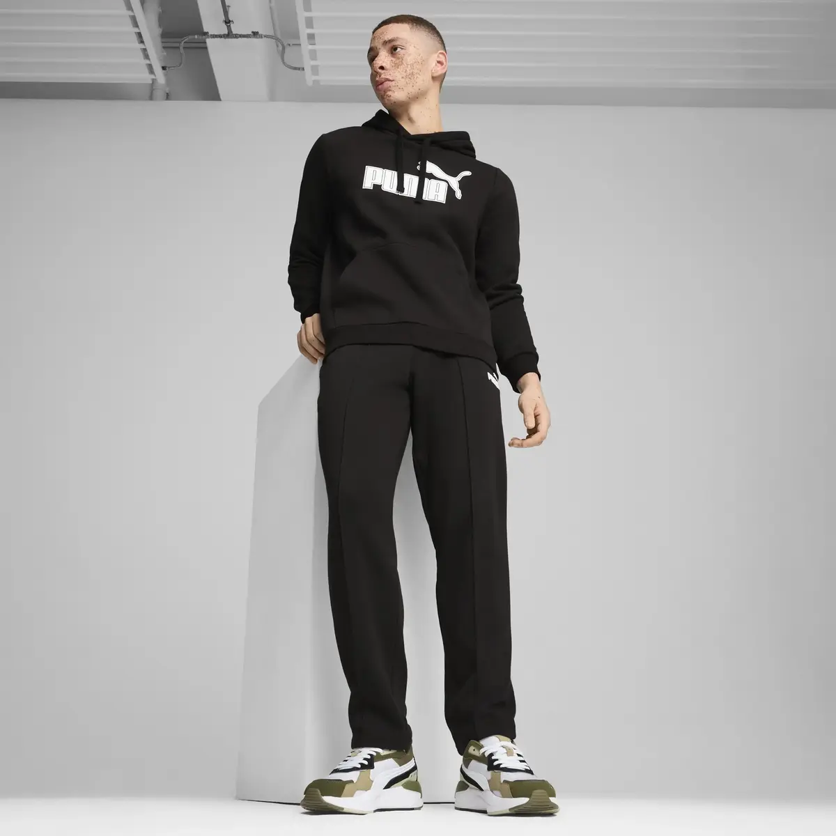 Puma SPORTS CLUB Sweatpants Siyah Erkek Eşofman Altı