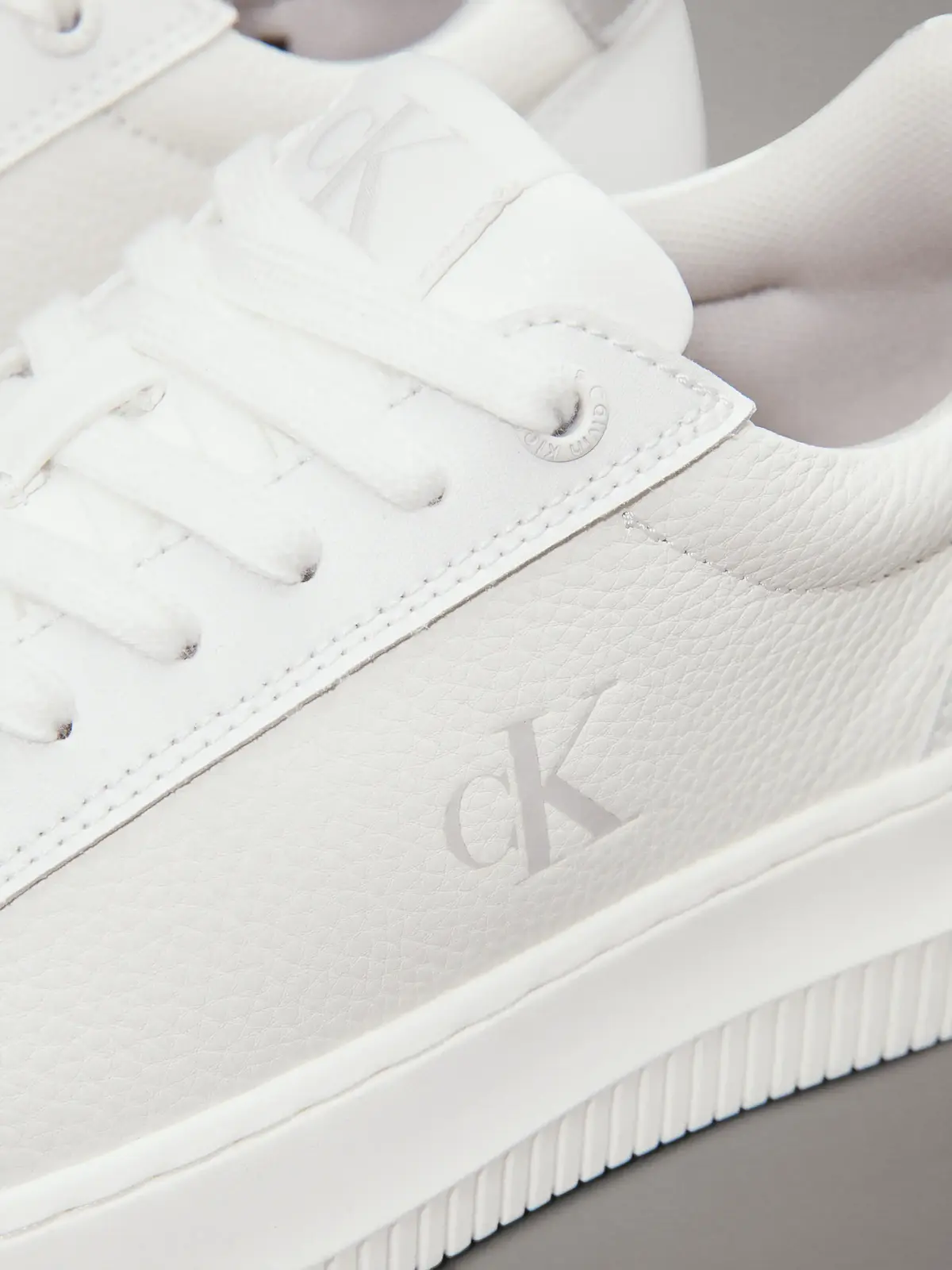 Calvin Klein CHUNKY CUPSOLE LOW M, 0LI Beyaz Kadın Spor Ayakkabı & Sneaker