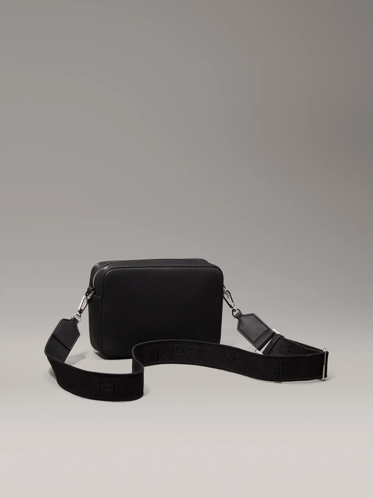 Calvin Klein Siyah Kadın Çanta & Cüzdan