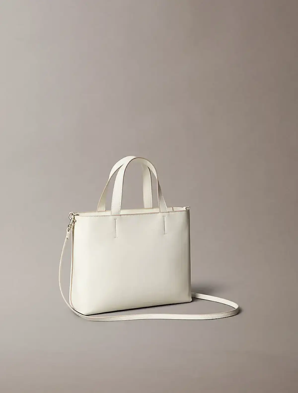 Calvin Klein SCULPTED MINI EW TOTE Bej Kadın El Çantası Calvin Klein SCULPTED MINI EW TOTE Bej Kadın El Çantası