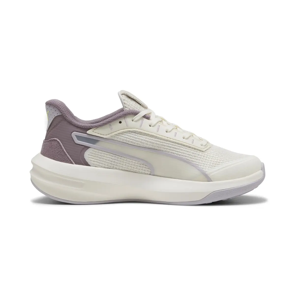 Puma Softride Courtney Wns Beyaz Kadın Yürüyüş ve Koşu Ayakkabısı