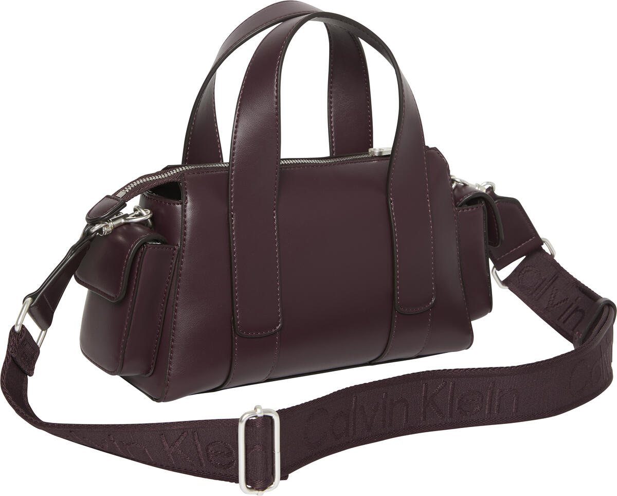 Calvin Klein WEBBING STRAP POCKET BAG Kırmızı Kadın El Çantası Calvin Klein WEBBING STRAP POCKET BAG Kırmızı Kadın El Çantası