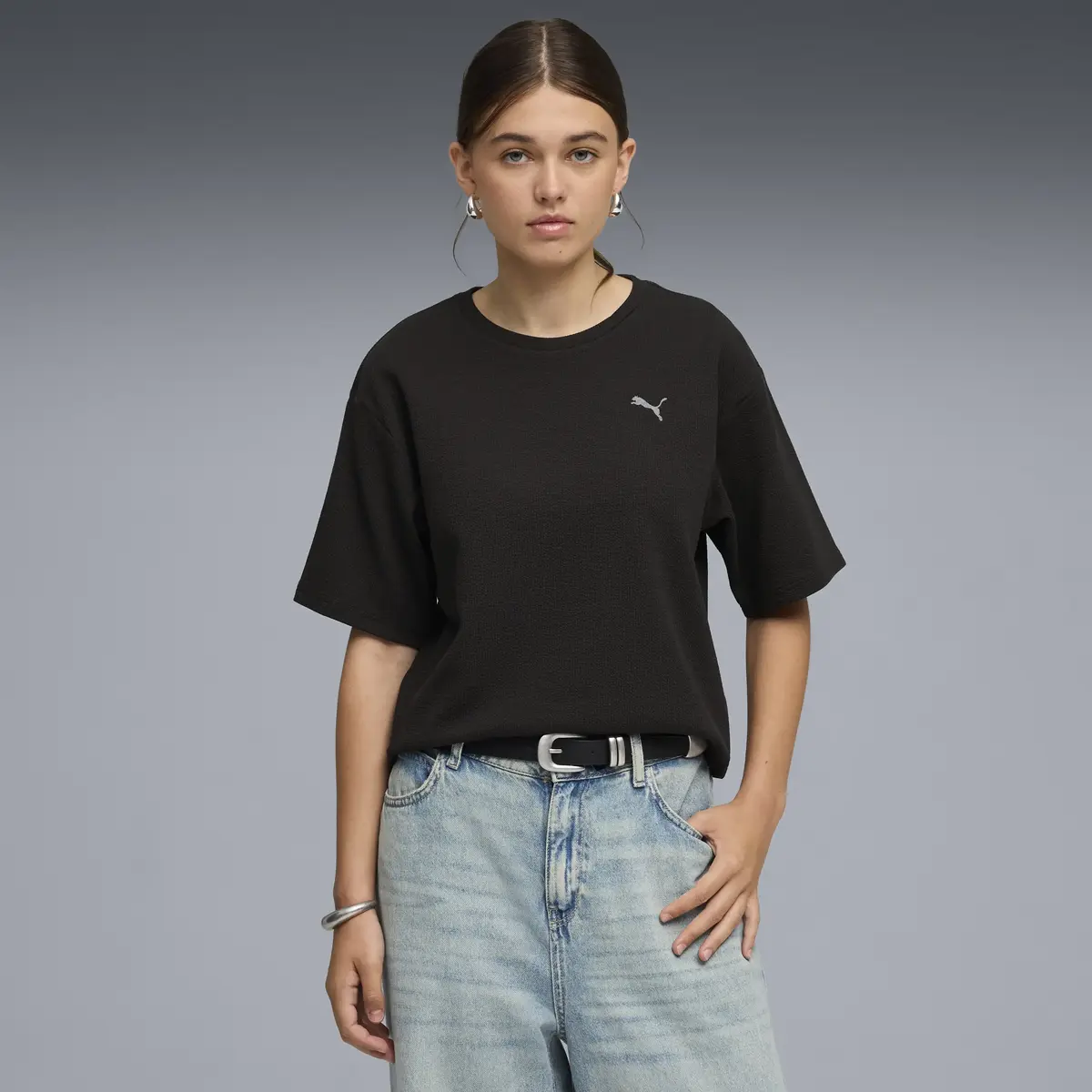 Puma ESS ELEVATED Tee Siyah Kadın Tişört