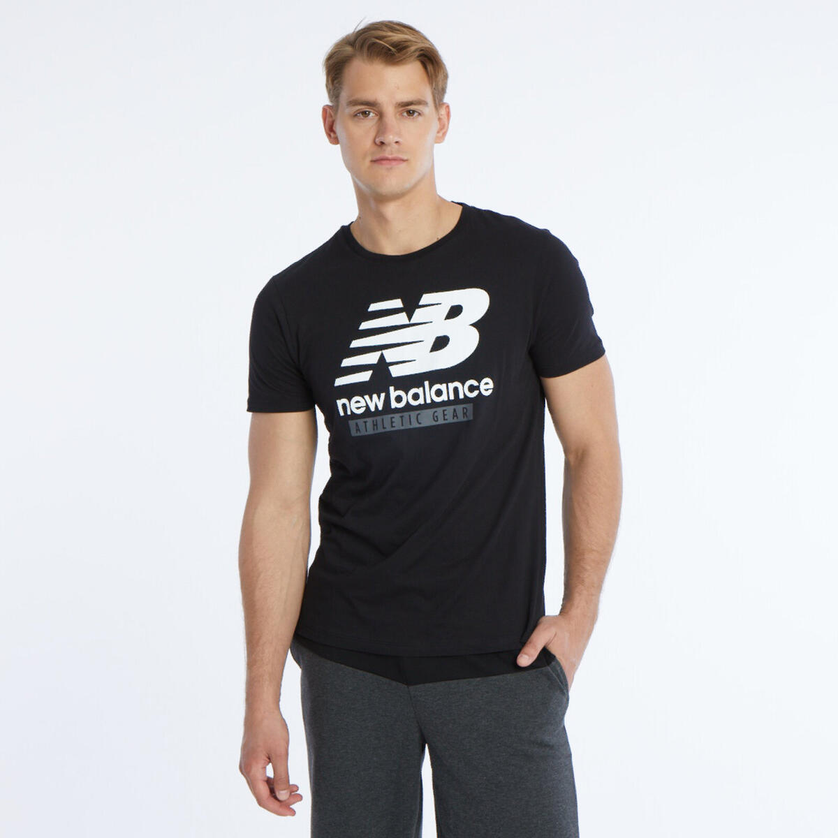New Balance MNT1205 Erkek Siyah T-Shirt