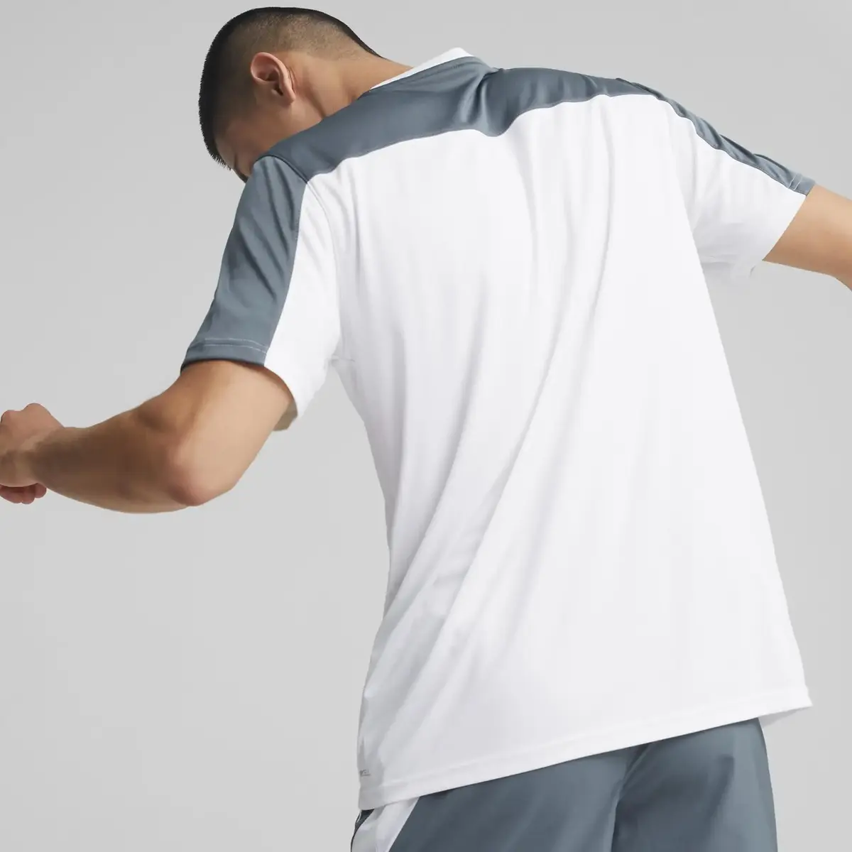 Puma Fıt Commercıal Logo Tee Beyaz Erkek Koşu Ve Performans T-Shirt