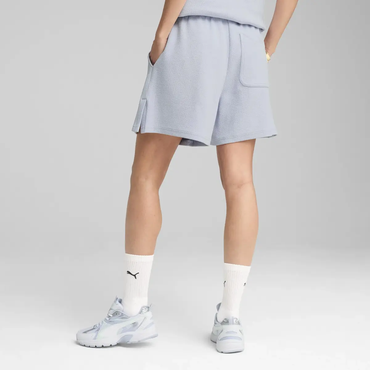 PUMA HER High-Waist Shorts Mavi Kadın Şort