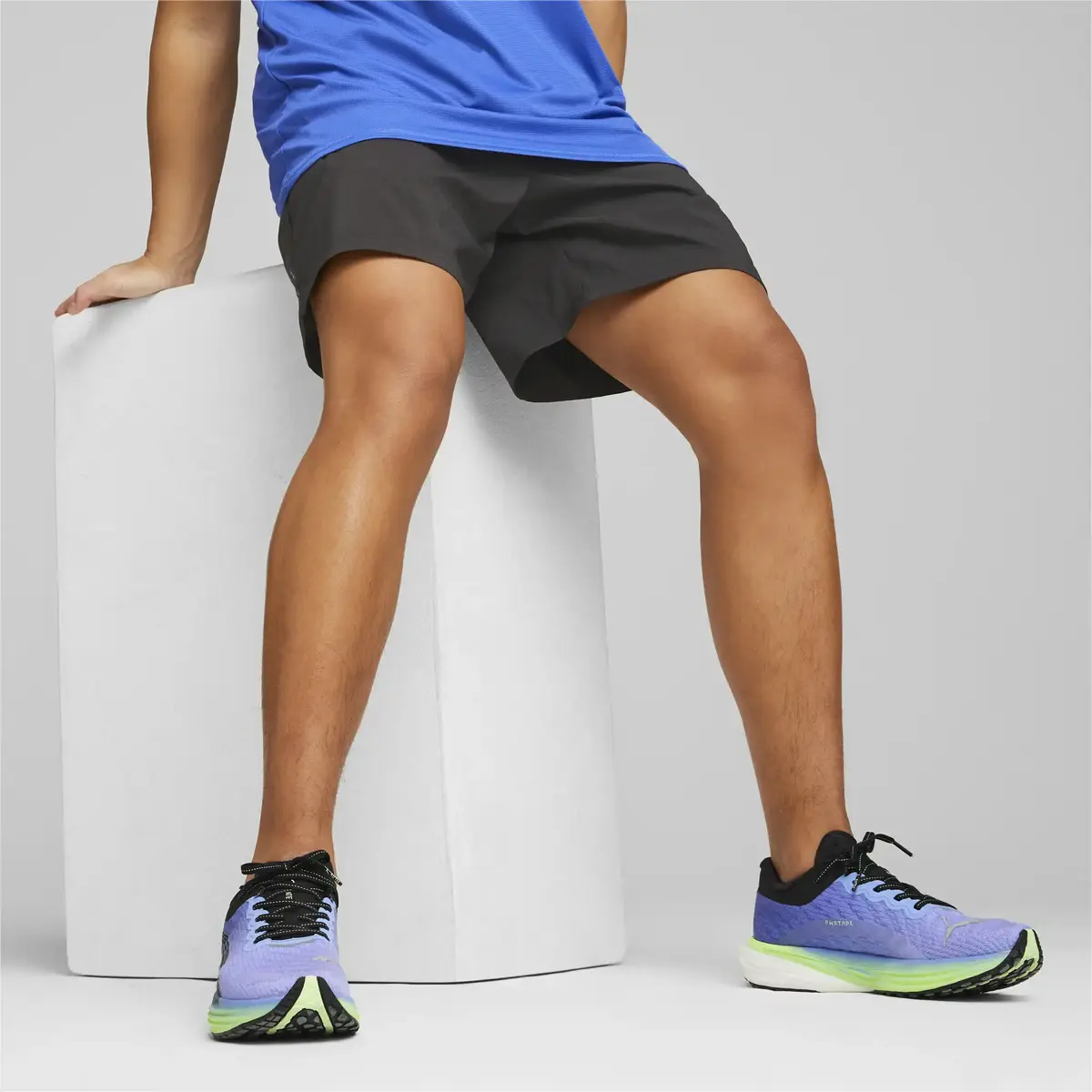 Puma RUN FAVORITE VELOCITY 7" SHORT M Siyah Erkek Şort