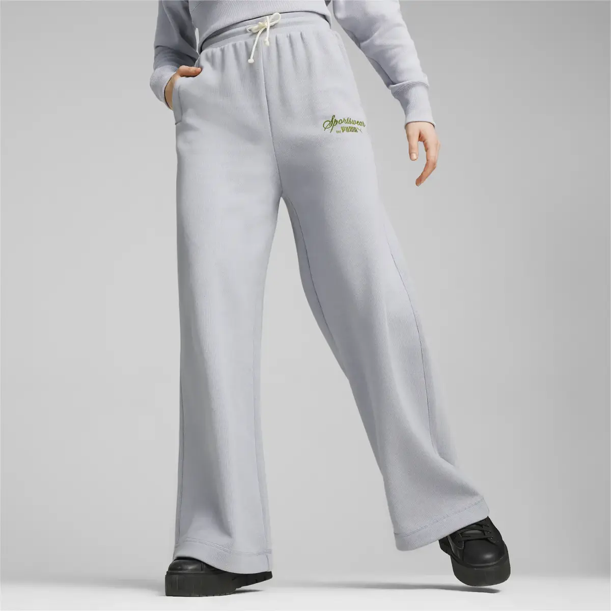 Puma CLASSICS+ Relaxed Sweatpants Gri Kadın Eşofman Altı
