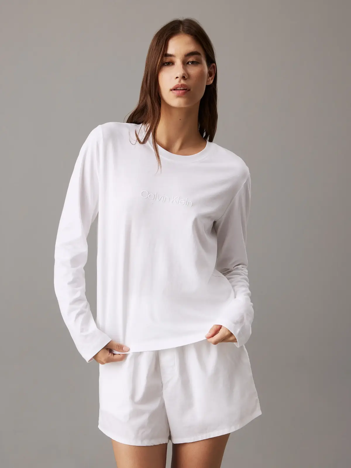 Calvin Klein LONGSLEEVE CLASSIC Beyaz Kadın Uzun Kollu Tişört