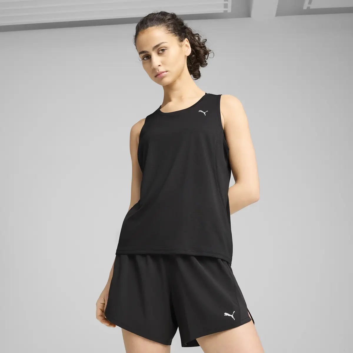 Puma W RUN VELOCITY TANK (POLY) Siyah Kadın T-Shirt & Polo