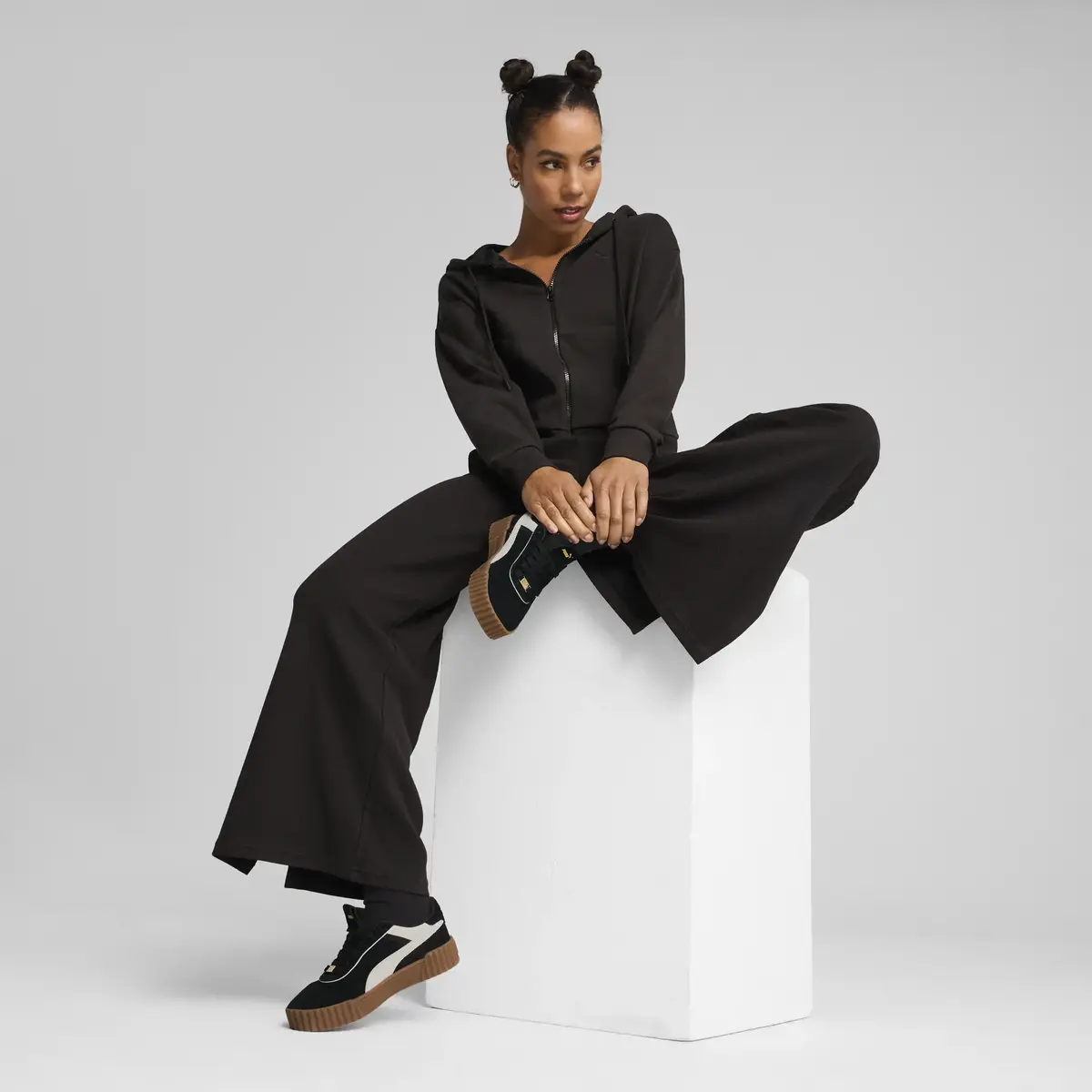 Puma HER Crop Full-Zip Hoodie Siyah Kadın Sweatshirt