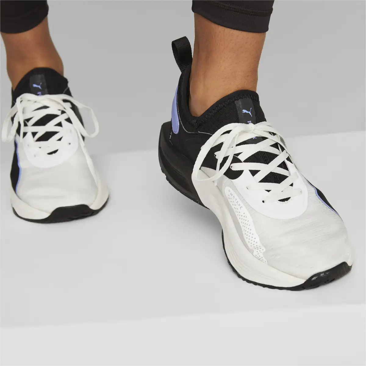 Puma PWR XX Nitro Siyah - Beyaz Kadın Koşu Ayakkabısı