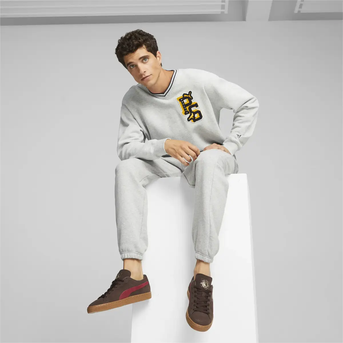 PUMA X STAPLE V-Neck Crew Gri Erkek Sweatshirt