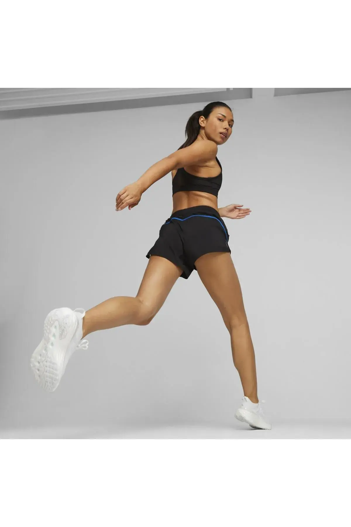 Puma RUN FAVORITE VELOCITY 3" SHORT W Siyah Kadın Şort