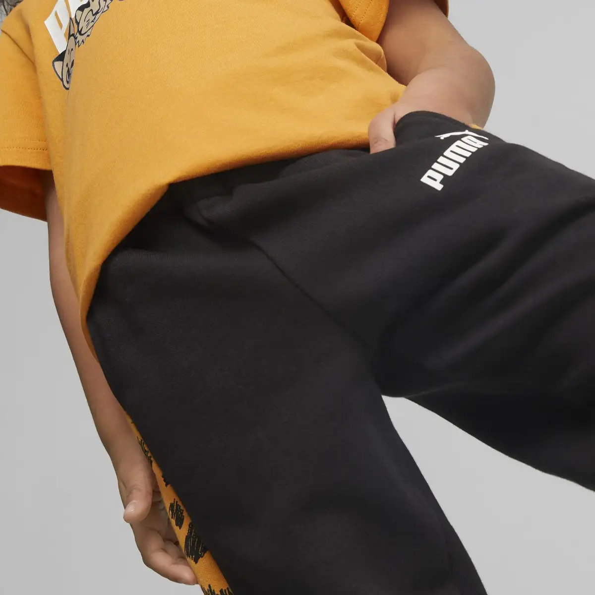 ESS+ PUMA MATES Sweatpants