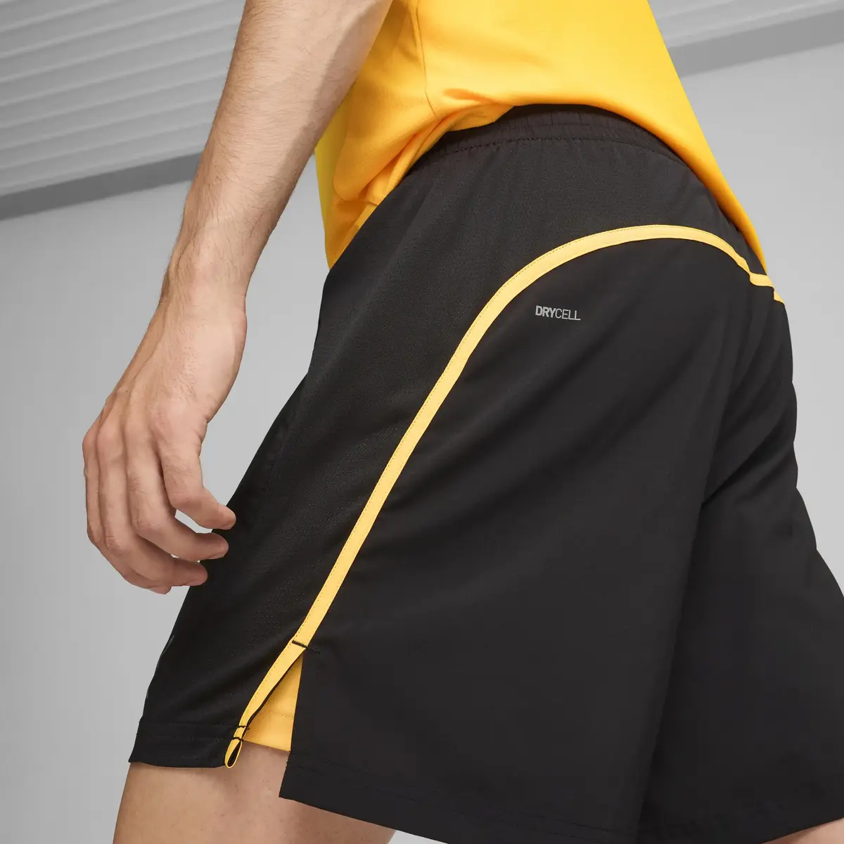Puma RUN FAV VELOCITY 2IN1 SHORT Siyah Erkek Şort