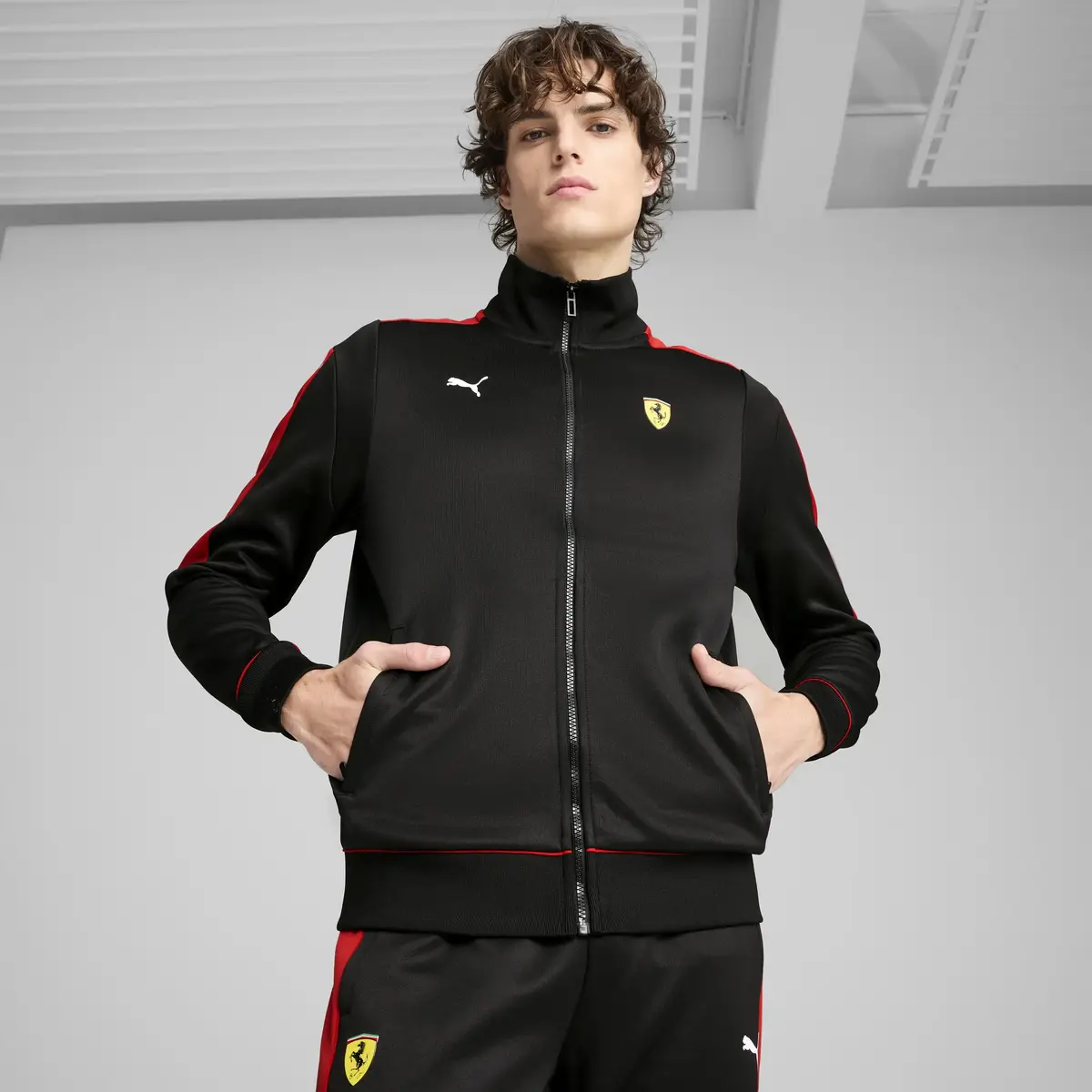 PUMA Ferrari Race MT7 Jacket Siyah Erkek Ceket