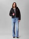 Calvin Klein LIGHTWEIGHT LOGO PUF, UB1 Siyah Kadın Mont
