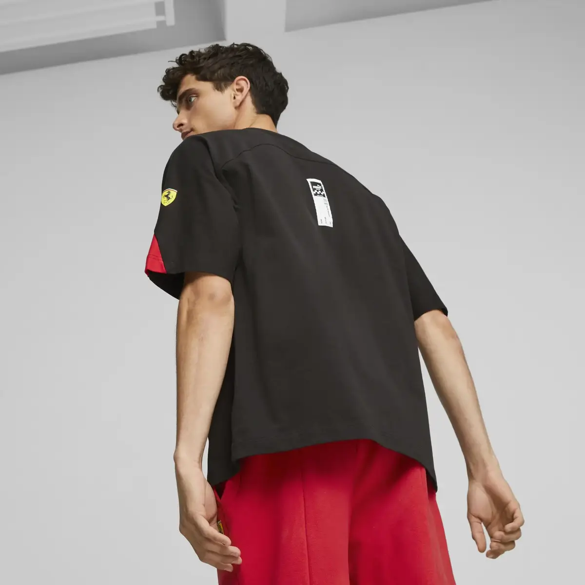 Puma Ferrari Race Statement Tee Siyah Erkek T-Shirt