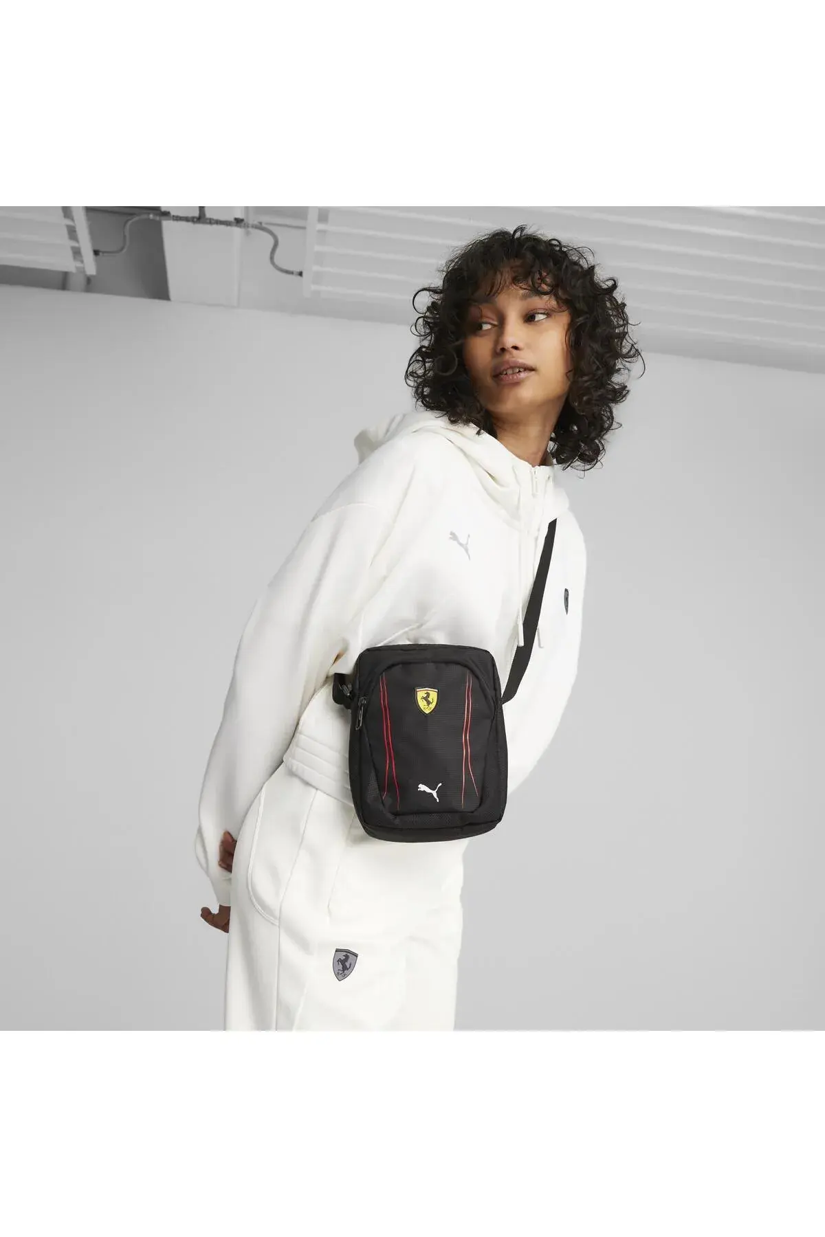 Puma Ferrari SPTWR Race Portable Siyah Erkek Çanta