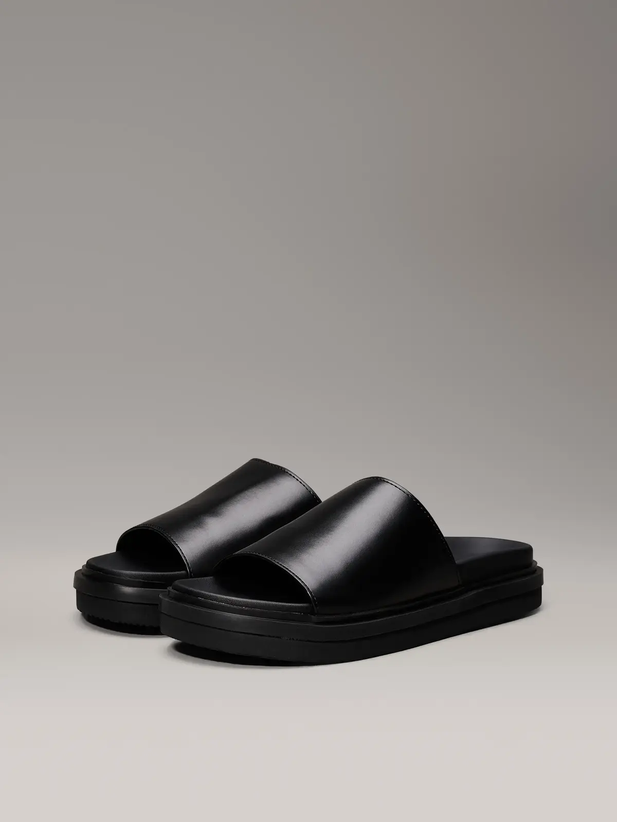 Calvin Klein FLAT MOLDED SANDAL S, 0GJ Siyah Kadın Terlik