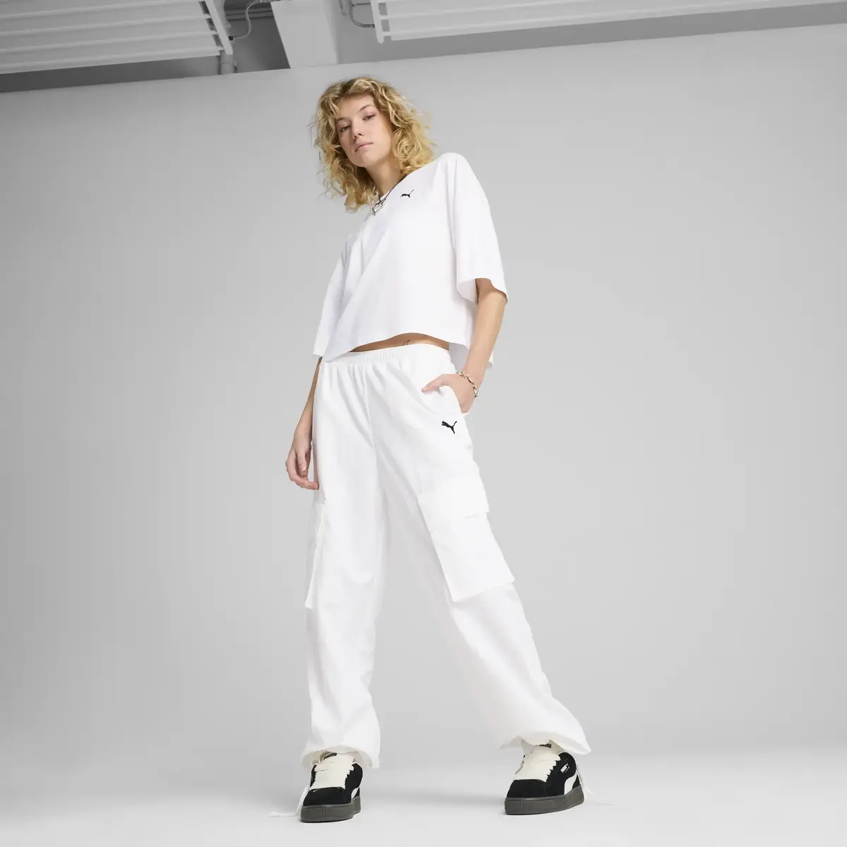 Puma WARDROBE ESS Oversized Short Tee Beyaz Kadın Kısa T-Shirt