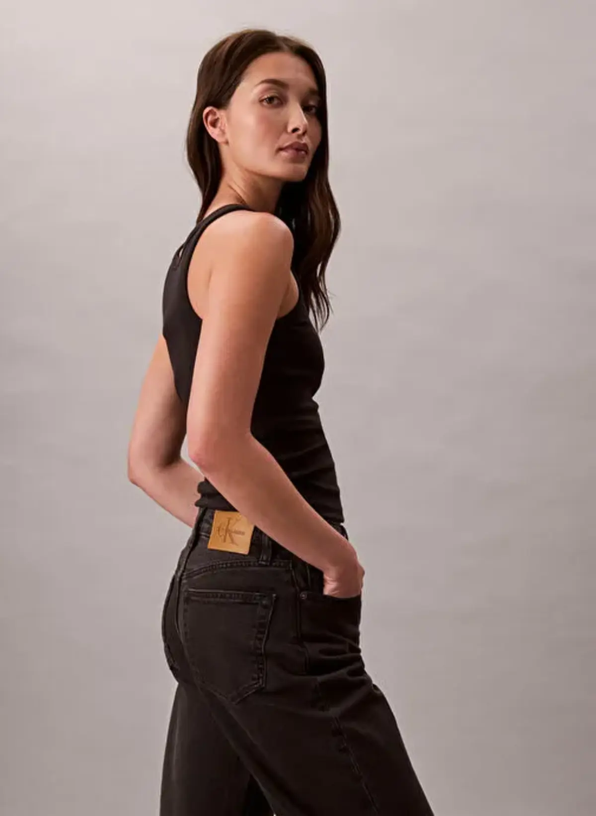 Calvin Klein HIGH RISE STRAIGHT CK ESSENTIAL Siyah Kadın Kot Pantolon Calvin Klein HIGH RISE STRAIGHT CK ESSENTIAL Siyah Kadın Kot Pantolon