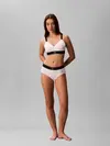 Calvin Klein LIGHTLY LINED BRALET Beyaz Hafif Astarlı Bralet