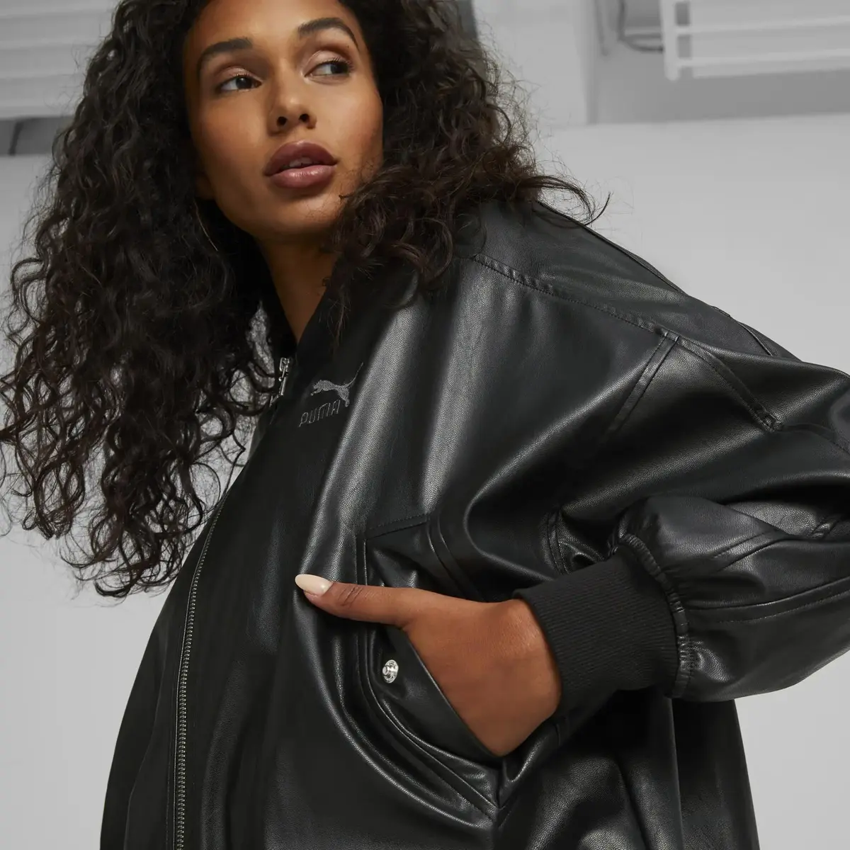 Puma T7 Faux Leather Bomber Siyah Kadın Bomber Suni Deri Ceket