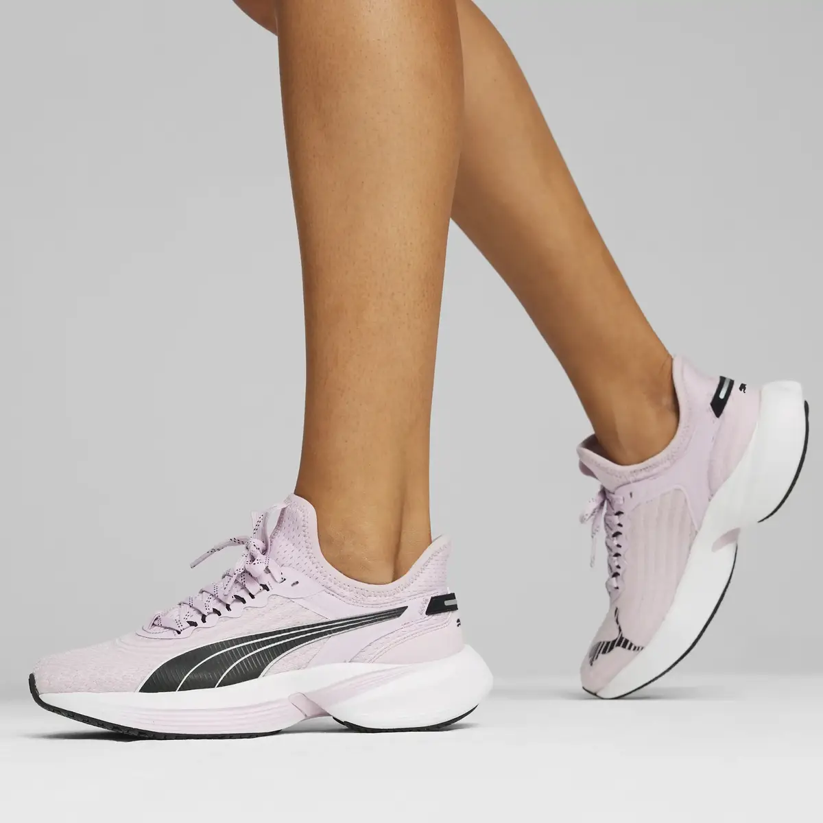 Puma Conduct Pro Pembe Kadın Yürüyüş ve Koşu Ayakkabısı