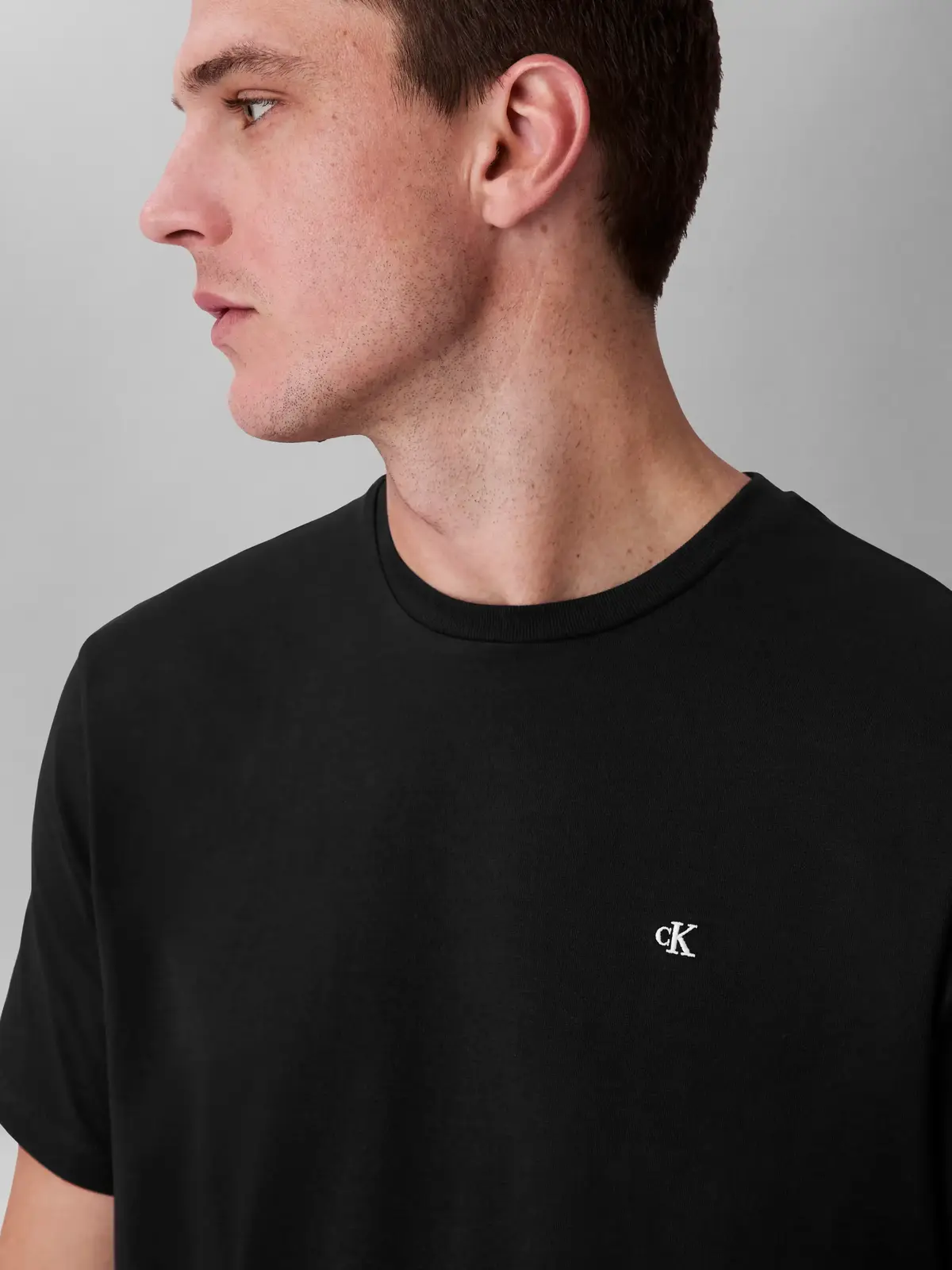 Calvin Klein SS SMOOTH CTTN SOLID, UB1 Siyah Erkek T-Shirt