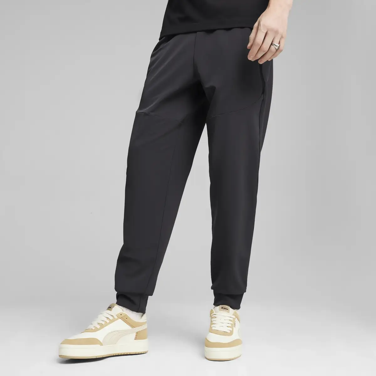 Puma PUMATECH Track Pants Siyah Erkek Eşofman Altı