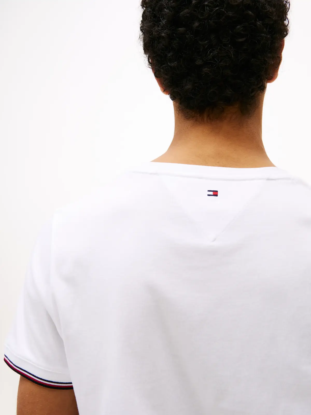 Tommy Hilfiger TOMMY LOGO TIPPED TE, YBR Beyaz Erkek T-Shirt & Polo