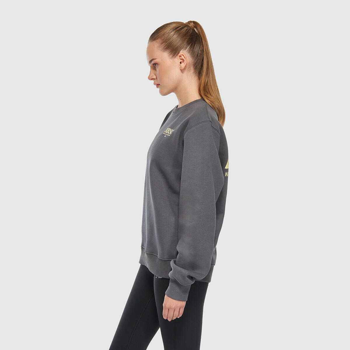 New Balance WNC3416 Kadın Antrasir Sweatshirt