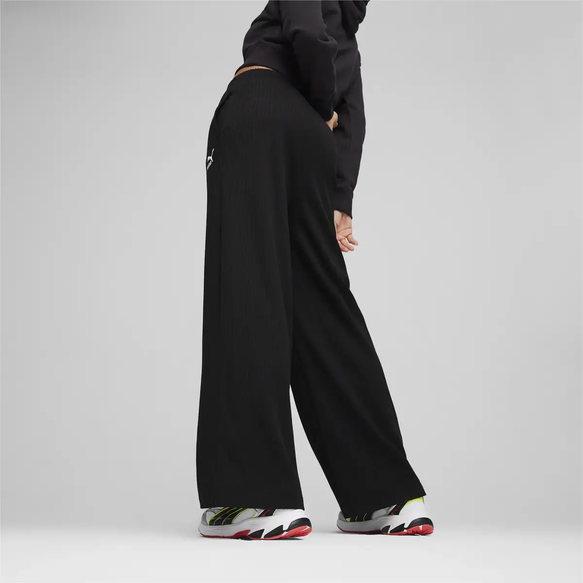 Puma CLASSICS Ribbed Relaxed Pants Siyah Kadın Eşofman Altı