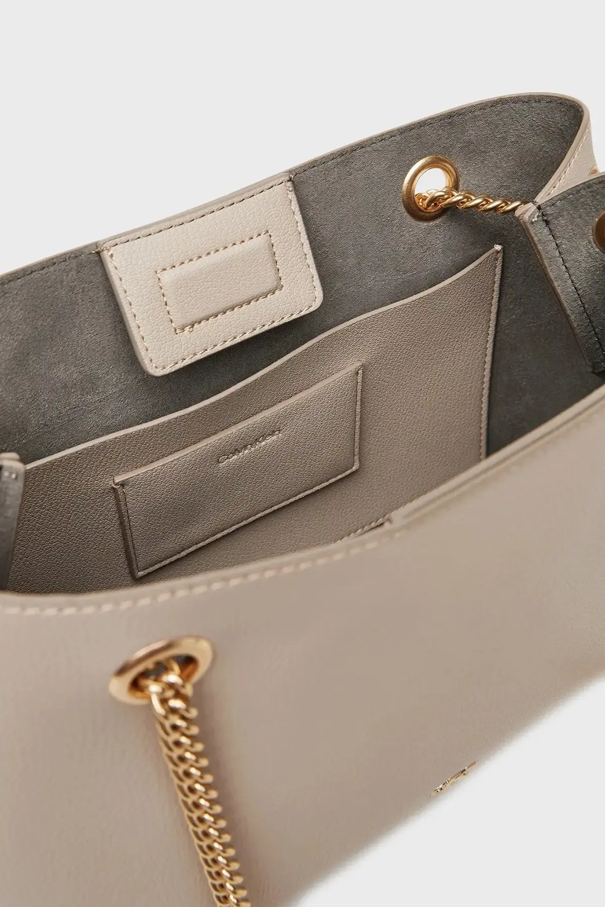 Calvin Klein MINIMAL MONOGRAM SHOULDER BAG WI Bej Kadın El Çantası